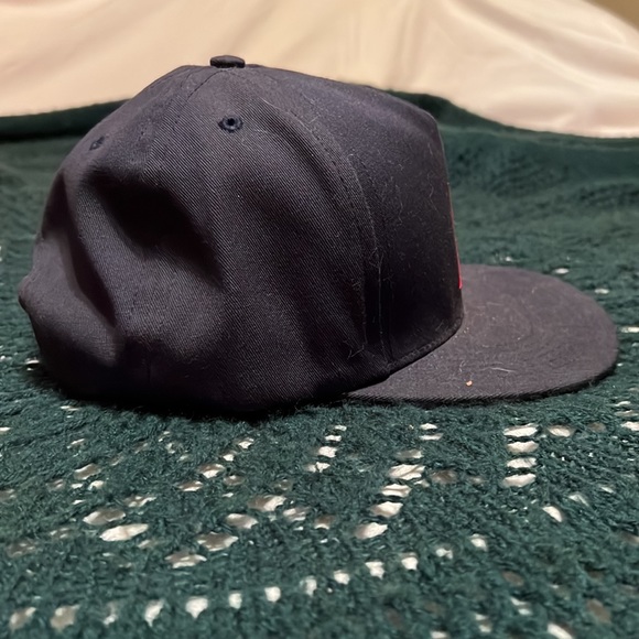 HUF triangle SnapBack - Picture 3 of 3